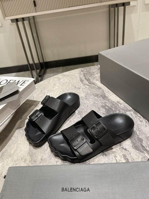 Balenciaga Men's Slippers 54